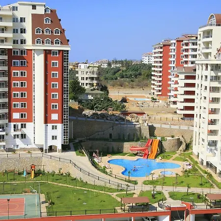 Dream Homes אלאניה